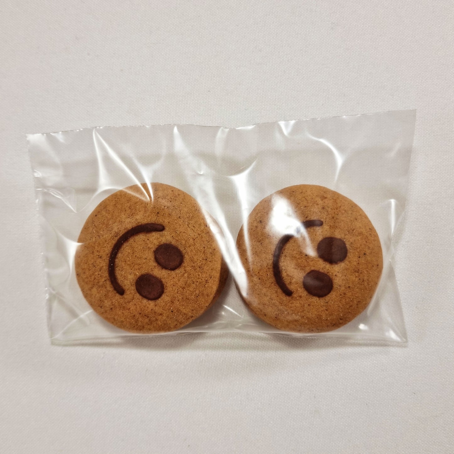 Kakaóval rajzolt puha Csudaíz mézeskalács smiley desszert csomag (4db)-os